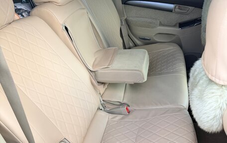 Toyota Land Cruiser Prado 120 рестайлинг, 2007 год, 1 900 000 рублей, 18 фотография
