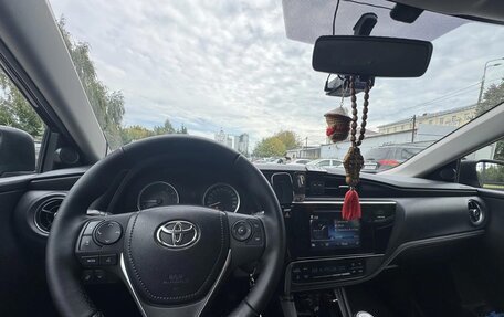 Toyota Corolla, 2017 год, 1 585 000 рублей, 10 фотография