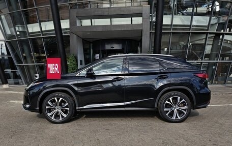 Lexus RX IV рестайлинг, 2022 год, 4 990 000 рублей, 5 фотография