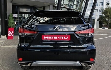 Lexus RX IV рестайлинг, 2022 год, 4 990 000 рублей, 8 фотография