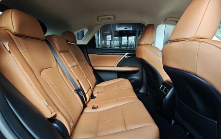 Lexus RX IV рестайлинг, 2022 год, 4 990 000 рублей, 15 фотография