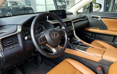 Lexus RX IV рестайлинг, 2022 год, 4 990 000 рублей, 18 фотография