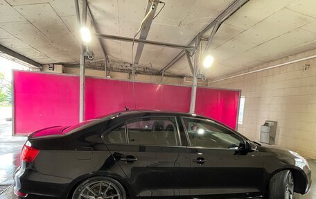 Volkswagen Jetta VI, 2013 год, 1 330 000 рублей, 7 фотография