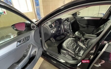 Volkswagen Jetta VI, 2013 год, 1 330 000 рублей, 13 фотография