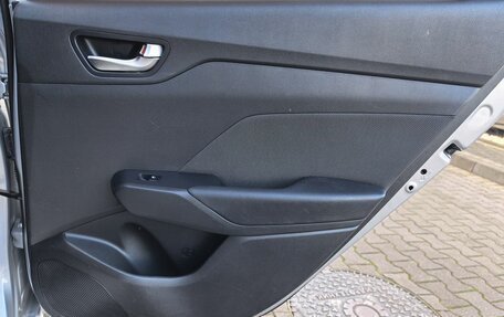 Hyundai Solaris II рестайлинг, 2018 год, 1 299 000 рублей, 14 фотография