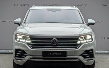 Volkswagen Touareg III, 2020 год, 4 249 000 рублей, 2 фотография