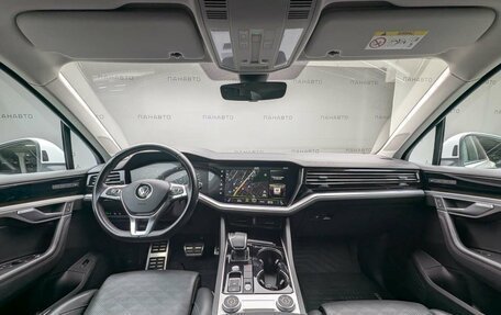 Volkswagen Touareg III, 2020 год, 4 249 000 рублей, 6 фотография