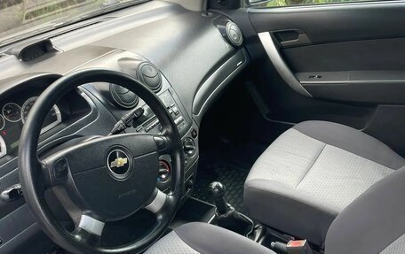 Chevrolet Aveo III, 2010 год, 440 000 рублей, 4 фотография