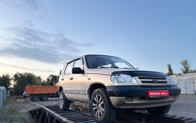 Chevrolet Niva I рестайлинг, 2004 год, 230 000 рублей, 1 фотография