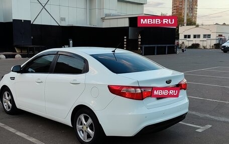 KIA Rio III рестайлинг, 2013 год, 820 000 рублей, 6 фотография