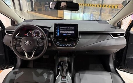 Toyota Corolla, 2023 год, 1 790 800 рублей, 12 фотография
