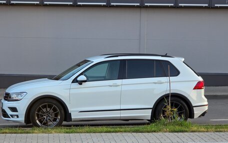 Volkswagen Tiguan II, 2020 год, 2 190 000 рублей, 12 фотография