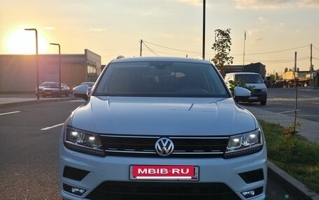 Volkswagen Tiguan II, 2020 год, 2 190 000 рублей, 3 фотография