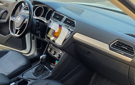 Volkswagen Tiguan II, 2020 год, 2 190 000 рублей, 15 фотография