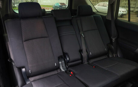 Toyota Land Cruiser Prado 150 рестайлинг 2, 2019 год, 4 999 000 рублей, 28 фотография
