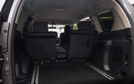 Toyota Land Cruiser Prado 150 рестайлинг 2, 2019 год, 4 999 000 рублей, 31 фотография