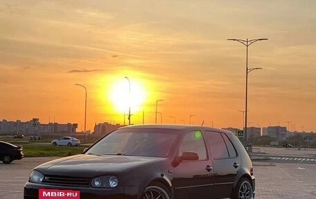 Volkswagen Golf IV, 1999 год, 1 500 000 рублей, 8 фотография