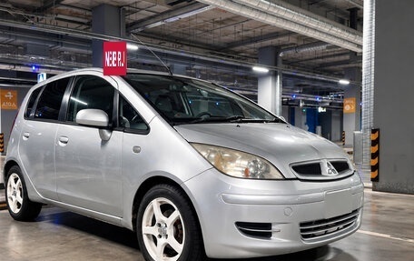 Mitsubishi Colt VI рестайлинг, 2005 год, 330 000 рублей, 2 фотография