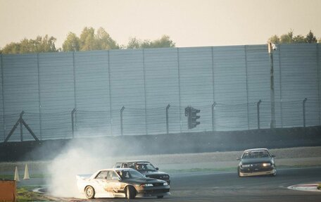 Nissan Skyline, 1989 год, 890 000 рублей, 6 фотография