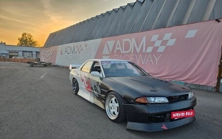 Nissan Skyline, 1989 год, 890 000 рублей, 10 фотография