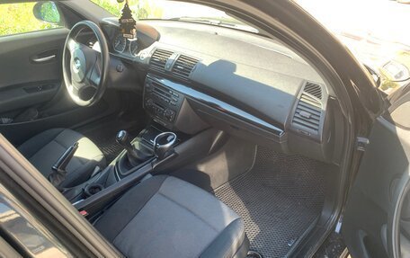 BMW 1 серия, 2005 год, 600 000 рублей, 4 фотография