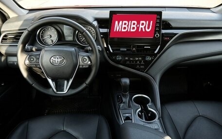 Toyota Camry, 2021 год, 2 249 000 рублей, 8 фотография
