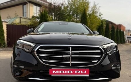 Mercedes-Benz E-Класс, 2025 год, 7 840 000 рублей, 2 фотография