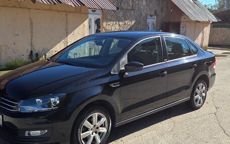 Volkswagen Polo VI (EU Market), 2017 год, 1 290 000 рублей, 1 фотография