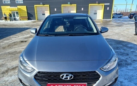 Hyundai Solaris II рестайлинг, 2019 год, 1 500 000 рублей, 16 фотография