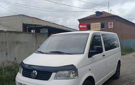 Volkswagen Transporter T5 рестайлинг, 2005 год, 1 000 000 рублей, 1 фотография