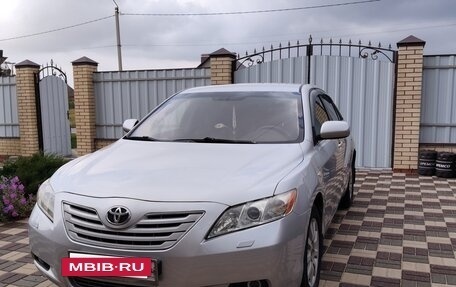 Toyota Camry, 2007 год, 900 000 рублей, 3 фотография