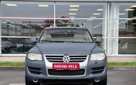 Volkswagen Touareg III, 2008 год, 900 000 рублей, 2 фотография