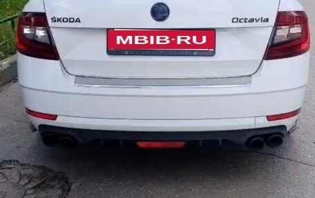 Skoda Octavia, 2018 год, 1 400 000 рублей, 2 фотография