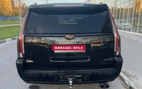Cadillac Escalade IV, 2016 год, 3 190 000 рублей, 9 фотография