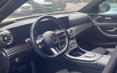 Mercedes-Benz E-Класс, 2020 год, 4 800 000 рублей, 12 фотография