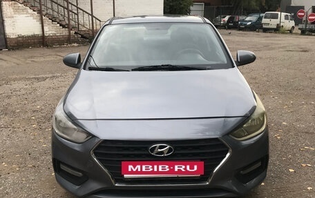 Hyundai Solaris II рестайлинг, 2017 год, 799 000 рублей, 3 фотография