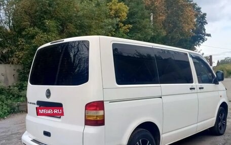 Volkswagen Transporter T5 рестайлинг, 2005 год, 1 000 000 рублей, 5 фотография