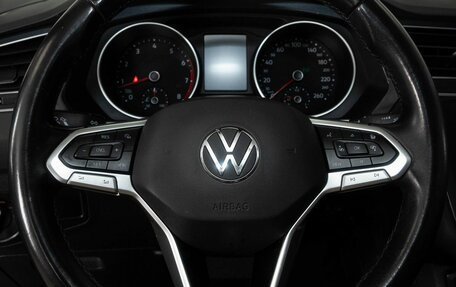 Volkswagen Tiguan II, 2021 год, 2 833 000 рублей, 9 фотография