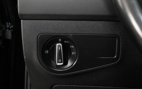 Volkswagen Tiguan II, 2021 год, 2 833 000 рублей, 18 фотография