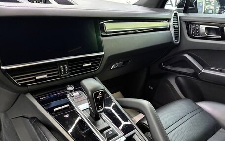 Porsche Cayenne III, 2019 год, 7 700 000 рублей, 17 фотография