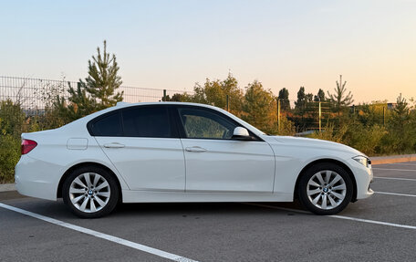 BMW 3 серия, 2015 год, 2 600 000 рублей, 4 фотография
