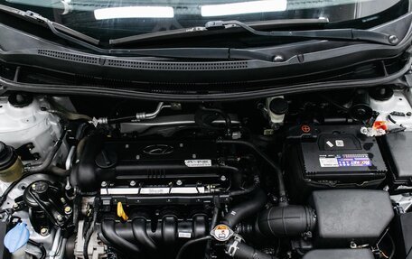 Hyundai Solaris II рестайлинг, 2015 год, 1 450 000 рублей, 28 фотография