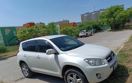 Toyota RAV4, 2011 год, 1 650 000 рублей, 3 фотография