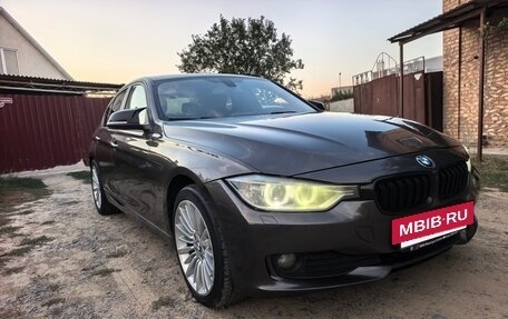 BMW 3 серия, 2014 год, 1 180 000 рублей, 11 фотография