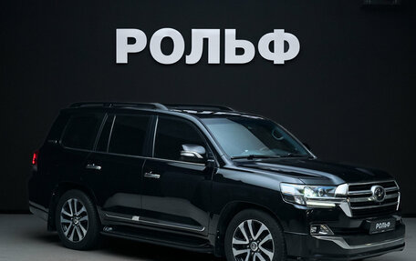 Toyota Land Cruiser 200, 2018 год, 7 000 000 рублей, 1 фотография