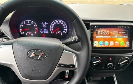 Hyundai Solaris II рестайлинг, 2017 год, 1 220 000 рублей, 9 фотография