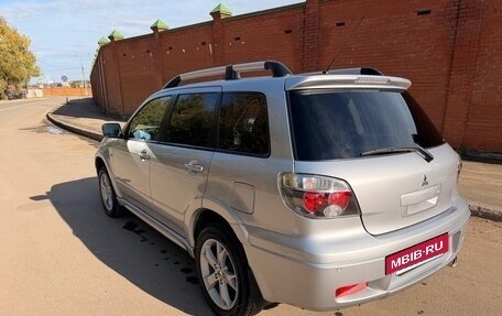 Mitsubishi Outlander III рестайлинг 3, 2006 год, 1 500 000 рублей, 4 фотография