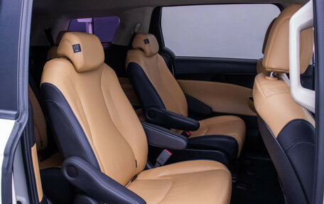 KIA Carnival, 2021 год, 3 880 000 рублей, 9 фотография