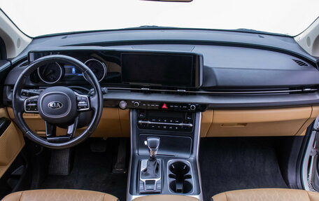 KIA Carnival, 2021 год, 3 880 000 рублей, 11 фотография