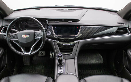Cadillac XT6 I, 2021 год, 4 200 000 рублей, 13 фотография